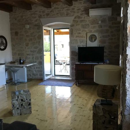 Stein Haus Vila Pirovac Exterior foto